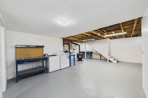 4712 51 Avenue, Alix, AB - Indoor Photo Showing Basement