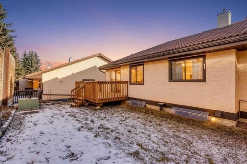 8-118 Strathcona Road Sw, Calgary, AB - Outdoor With Deck Patio Veranda With Exterior