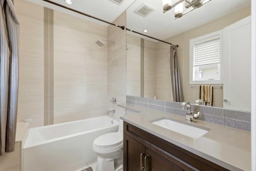 75 Aspen Summit Court Sw, Calgary, AB - Indoor Photo Showing Bathroom