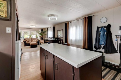 829 Bayview Road, Strathmore, AB 