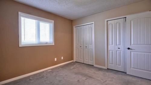 48 Riverbrook Road Se, Calgary, AB - Indoor Photo Showing Other Room