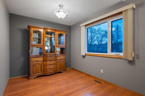 479 Templevale Drive Ne, Calgary, AB - Indoor