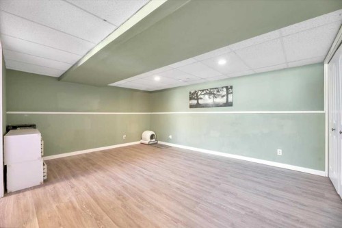 334 Lausen Place, Carseland, AB - Indoor