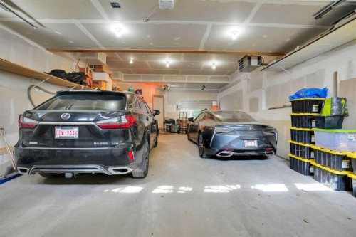 5107 Carney Road Nw, Calgary, AB - Indoor Photo Showing Garage