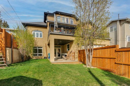 5107 Carney Road Nw, Calgary, AB - Outdoor