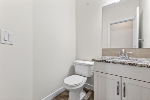 123 Evanscrest Way Nw, Calgary, AB - Indoor Photo Showing Bathroom