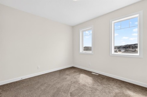 123 Evanscrest Way Nw, Calgary, AB - Indoor Photo Showing Other Room