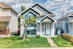 118 Bridleridge Way SW Calgary, AB T2Y 4K8