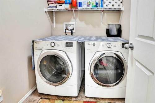 39 Skyview Shores Rise Ne, Calgary, AB - Indoor Photo Showing Laundry Room