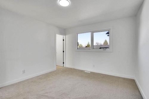 20 Templehill Crescent Ne, Calgary, AB - Indoor Photo Showing Other Room