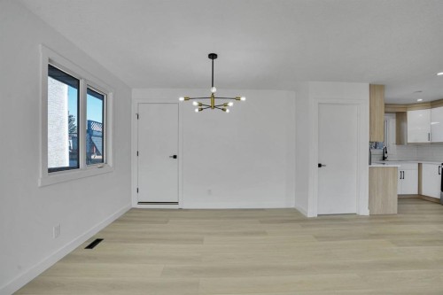 20 Templehill Crescent Ne, Calgary, AB - Indoor