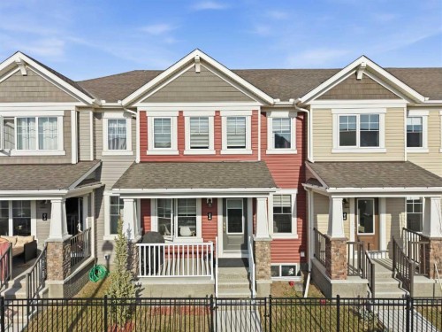 214 Windbury Lane SW Airdrie, AB T4B 5J5