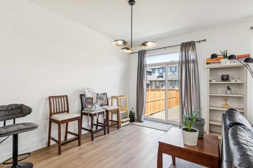 12 Copperhead Garden Se, Calgary, AB - Indoor