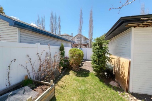 111 West Springs Way Sw, Calgary, AB - Outdoor