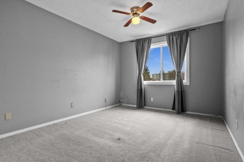 80-2727 Rundleson Road Ne, Calgary, AB - Indoor Photo Showing Other Room