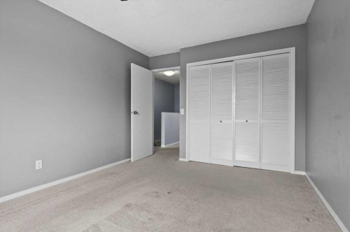 80-2727 Rundleson Road Ne, Calgary, AB - Indoor Photo Showing Other Room