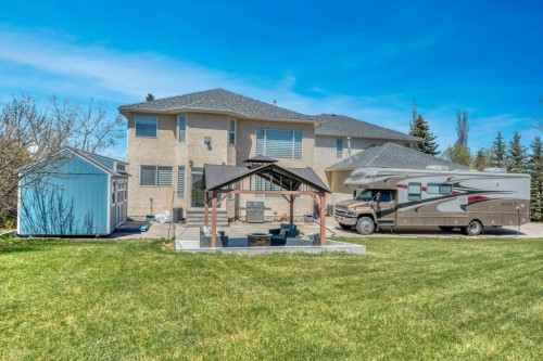712 East Chestermere Drive, Chestermere, AB - Outdoor