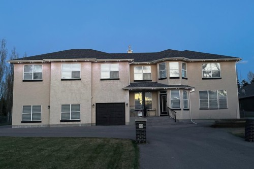 712 East Chestermere Drive, Chestermere, AB - Outdoor