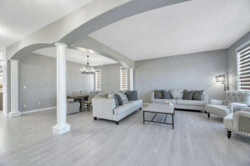 712 East Chestermere Drive, Chestermere, AB - Indoor Photo Showing Living Room