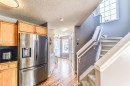 88 Evansford Road Nw, Calgary, AB  - Indoor Photo Showing Kitchen 