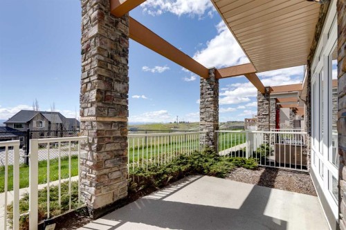 7-181 Rockyledge View Nw, Calgary, AB - Outdoor With Exterior