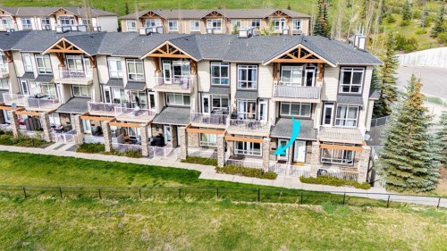 7-181 Rockyledge View Nw, Calgary, AB - Outdoor With Facade