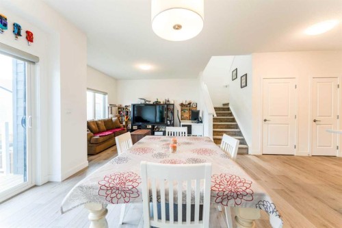 317 Baneberry Way Sw, Airdrie, AB - Indoor