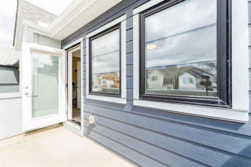 317 Baneberry Way Sw, Airdrie, AB -  With Exterior