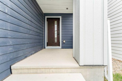 317 Baneberry Way Sw, Airdrie, AB - Outdoor With Exterior