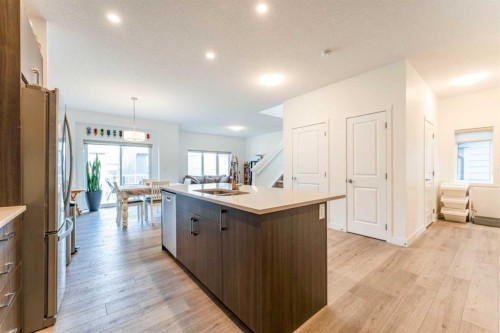 317 Baneberry Way Sw, Airdrie, AB - Indoor Photo Showing Kitchen