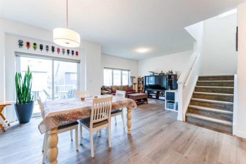 317 Baneberry Way Sw, Airdrie, AB - Indoor
