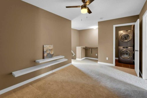 305-413 River Avenue, Cochrane, AB - Indoor Photo Showing Other Room