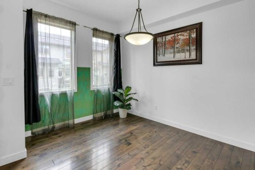305-413 River Avenue, Cochrane, AB - Indoor Photo Showing Other Room
