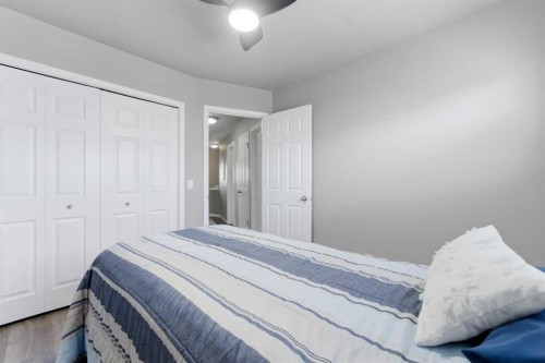 159 Mckenzie Towne Gate Se, Calgary, AB - Indoor Photo Showing Bedroom