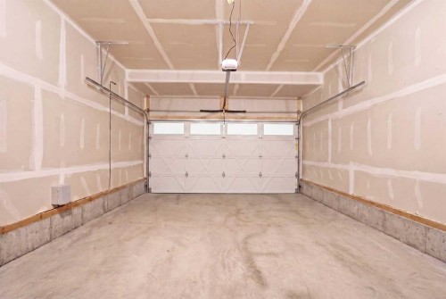 42 Skyview Point Rise Ne, Calgary, AB - Indoor Photo Showing Garage