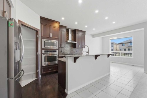 42 Skyview Point Rise Ne, Calgary, AB - Indoor Photo Showing Kitchen With Upgraded Kitchen