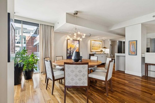1601-108 9 Avenue Sw, Calgary, AB - Indoor Photo Showing Dining Room
