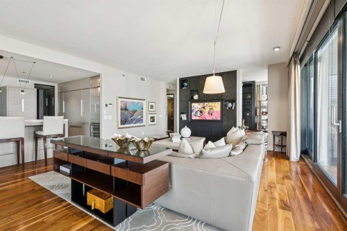 1601-108 9 Avenue Sw, Calgary, AB - Indoor Photo Showing Other Room