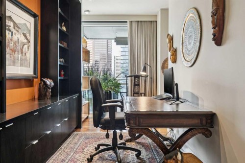 1601-108 9 Avenue Sw, Calgary, AB - Indoor Photo Showing Office