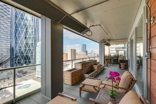 1601-108 9 Avenue Sw, Calgary, AB - Outdoor With Balcony With Deck Patio Veranda With Exterior