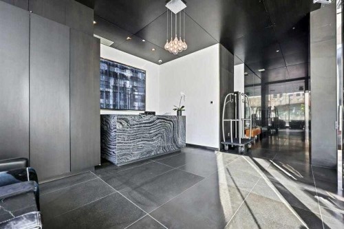 1601-108 9 Avenue Sw, Calgary, AB - Indoor Photo Showing Other Room