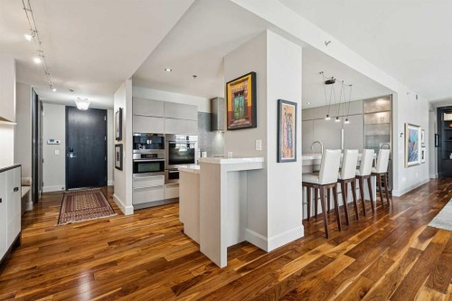 1601-108 9 Avenue Sw, Calgary, AB - Indoor Photo Showing Kitchen