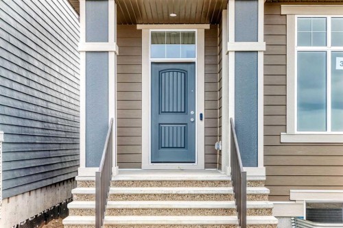 36 Mercado Road Se, Calgary, AB - Outdoor