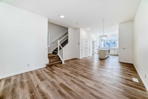 36 Mercado Road Se, Calgary, AB - Indoor