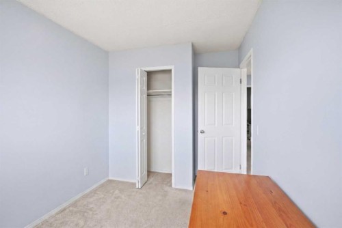 65 Falmere Way Ne, Calgary, AB - Indoor