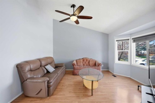 65 Falmere Way Ne, Calgary, AB - Indoor
