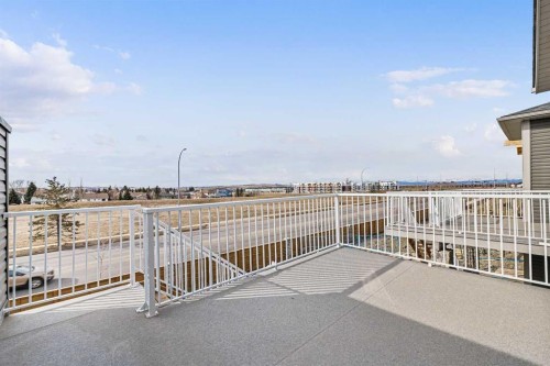 19 Wolf Crescent, Okotoks, AB - Outdoor With Exterior