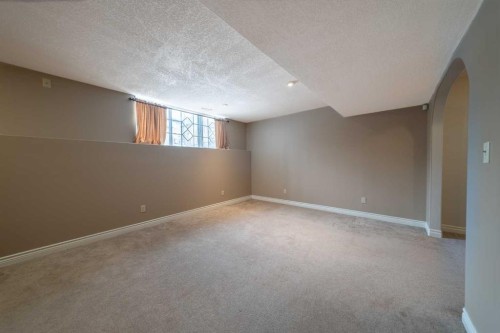 107 Panatella Close Nw, Calgary, AB - Indoor Photo Showing Other Room
