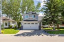 17 Sunset Crescent, Okotoks, AB 