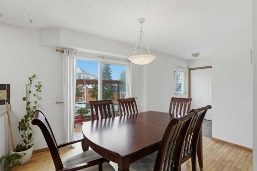 7816 Martha'S Haven Park Ne, Calgary, AB - Indoor Photo Showing Dining Room